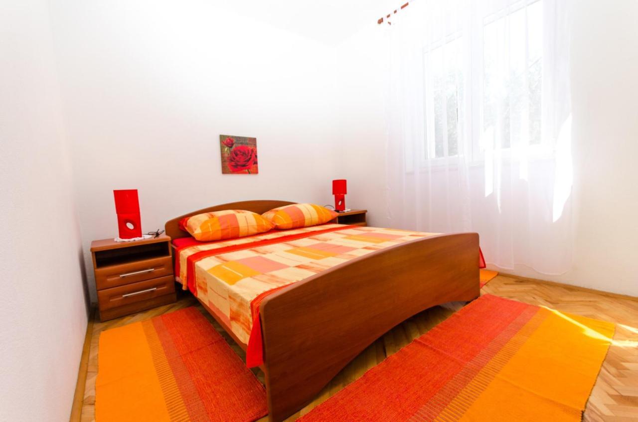 טרוגיר Apartments Ivana מראה חיצוני תמונה