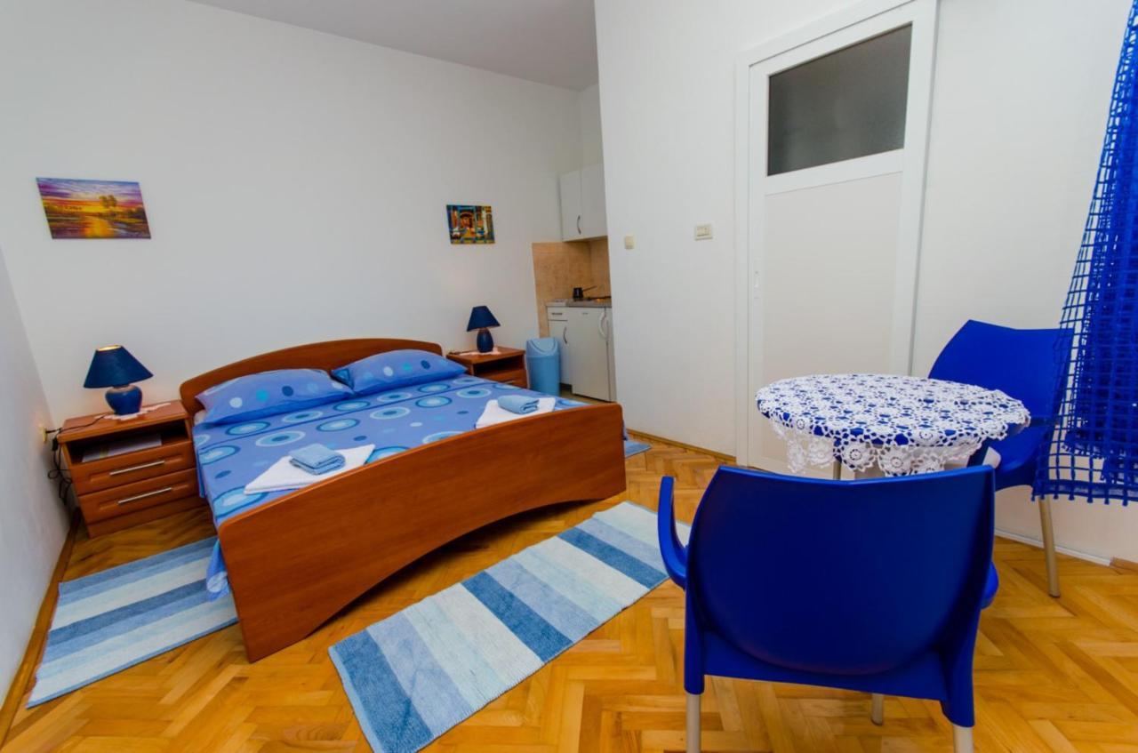 טרוגיר Apartments Ivana מראה חיצוני תמונה