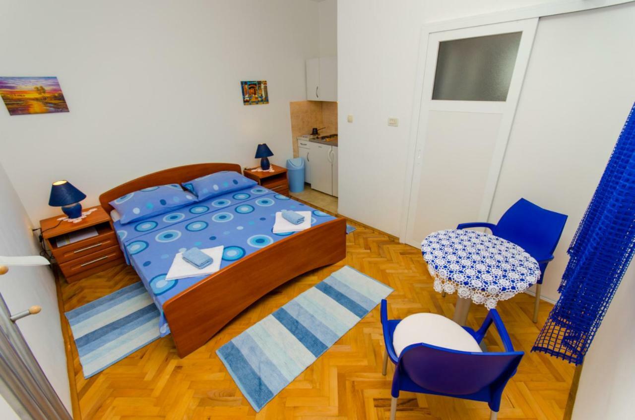 טרוגיר Apartments Ivana מראה חיצוני תמונה